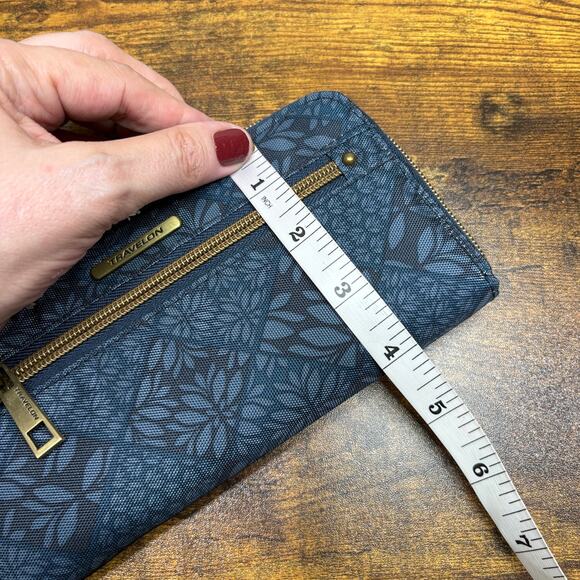 Travelon Safe ID Wallet RFID Blocking Blue Floral Accordion Credit Card Holder - Picture 9 of 12